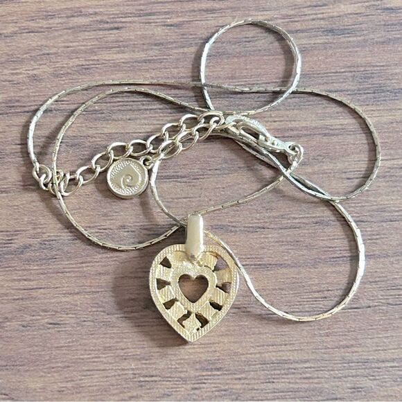 Pierre Cardin Rhinestone Heart Necklace - Picture 5 of 5